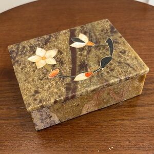 Inlaid Stone Trinket Box with Floral Motif